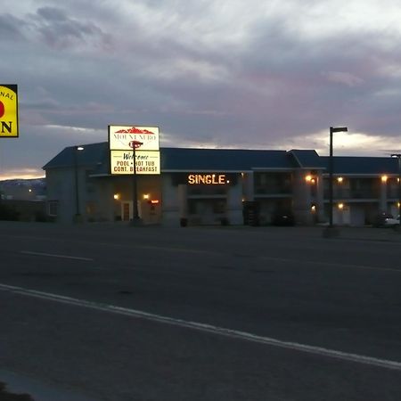 National 9 Mount Nebo Motel Nephi Buitenkant foto